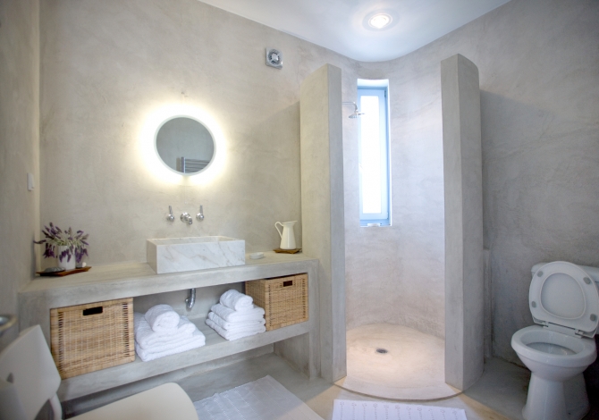 Private pool villa, ths bathrooms are traditional polished cement, Image 8