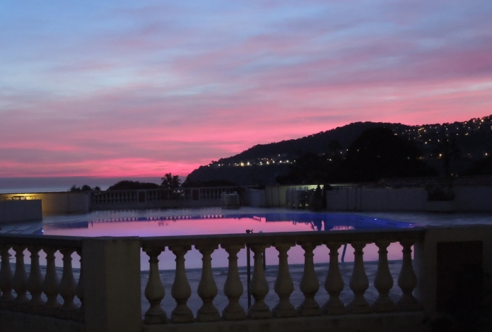 Paradise Cote D'Azur, Sunset over the pool., Image 15