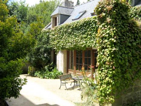 Holiday Lettings Brittany France Gite Rentals Theholidaylet Com