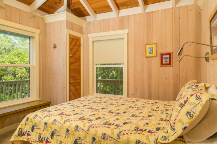 Bahamas Retreat, Second bedroom, cozy, lots of storage , Image 10
