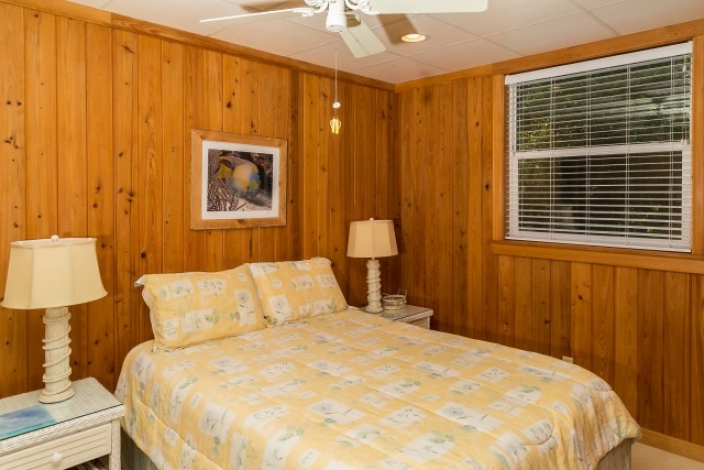 Bahamas Retreat, Large bedroom in Banana Split, Image 20